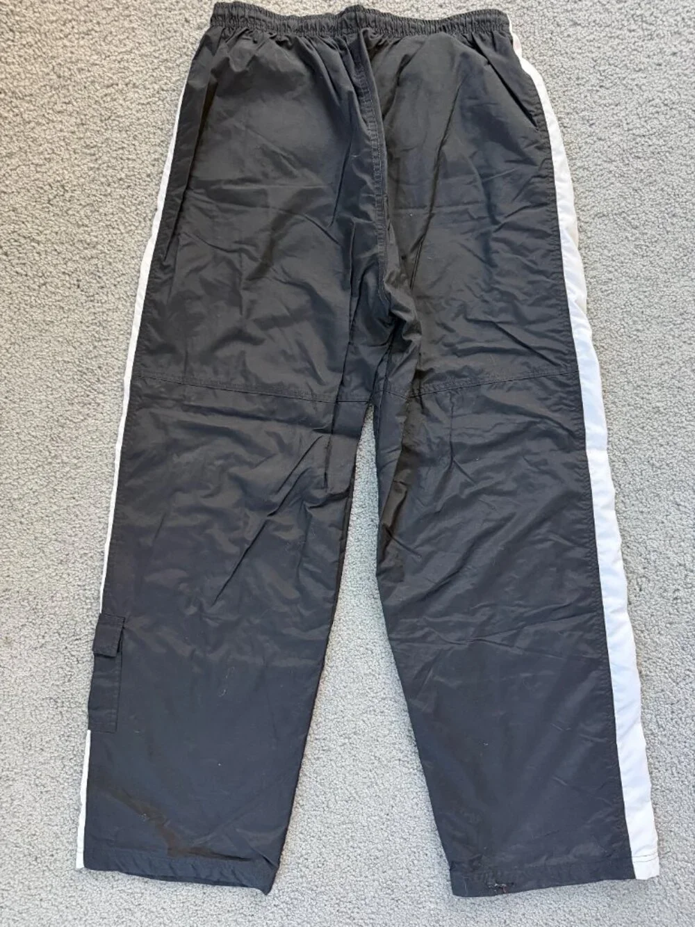 Vintage Y2K Nike Silver Tag Nylon Cargo Track Pants L - LIKE NEW Condition!